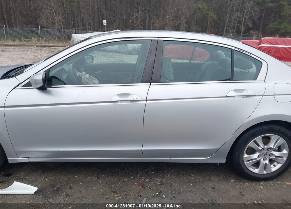 2009 HONDA ACCORD 2.4 LX-P VIN: 1HGCP26449A140317