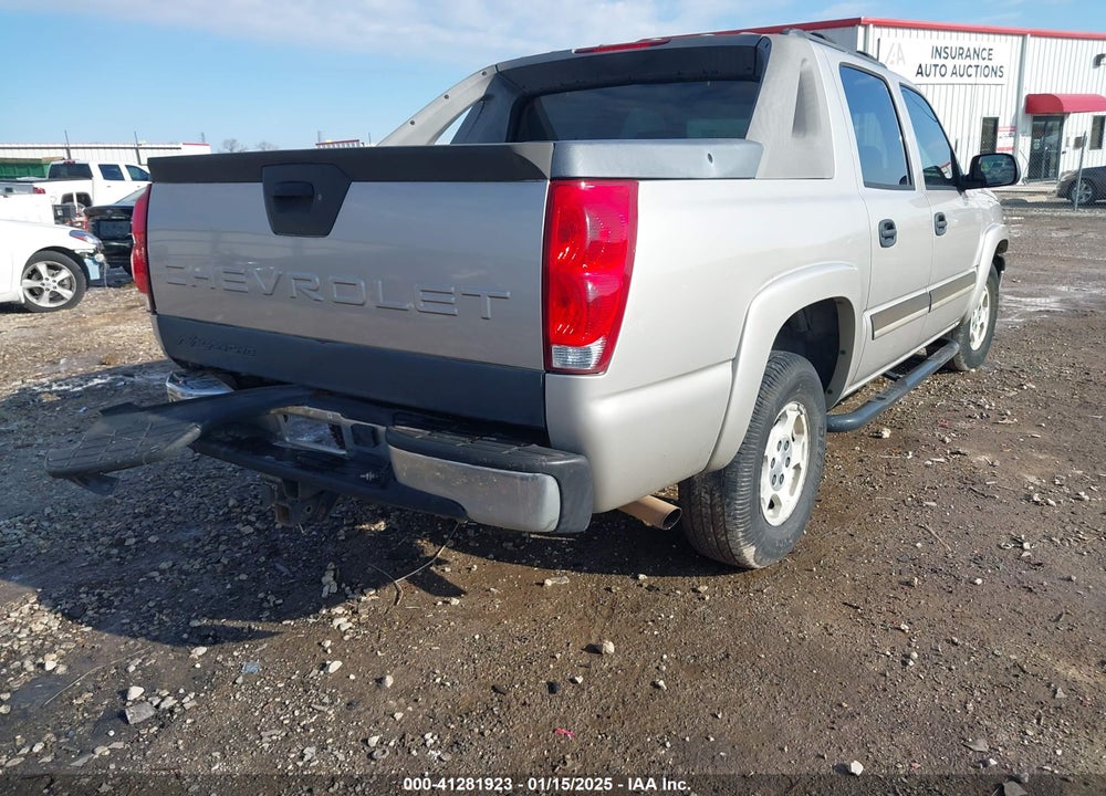 2005 CHEVROLET AVALANCHE 1500 LS VIN: 3GNEC12Z45G270924