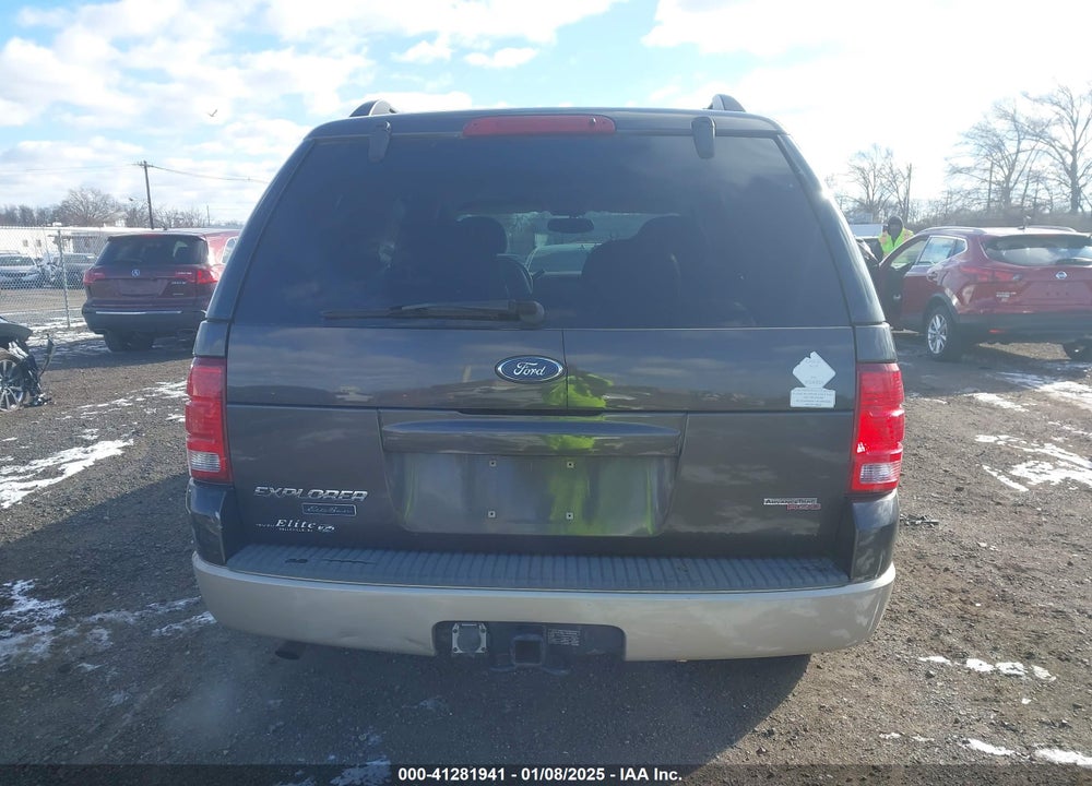 2005 FORD EXPLORER EDDIE BAUER VIN: 1FMDU74E05UA45262