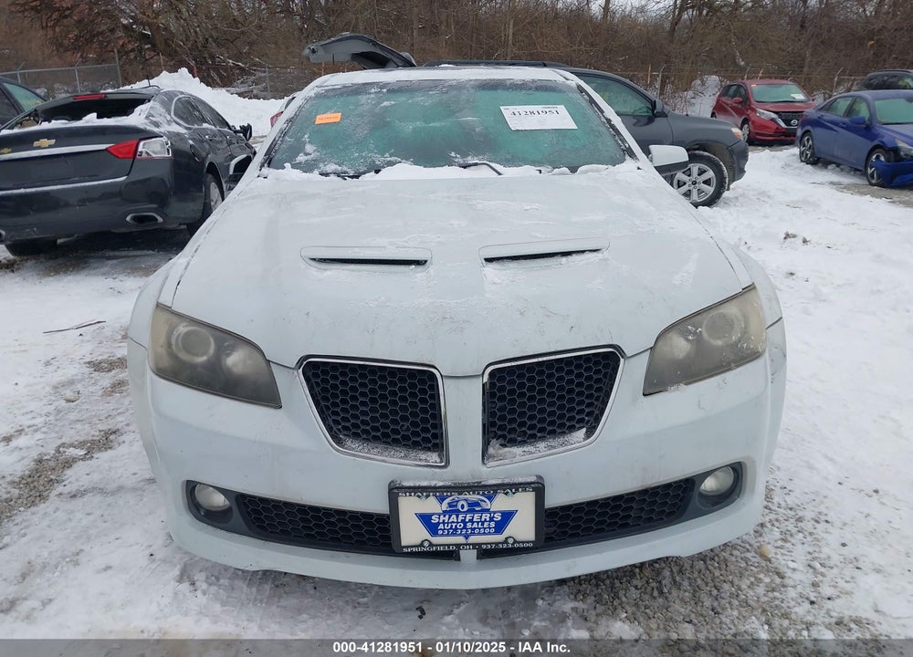 2009 PONTIAC G8 VIN: 6G2ER57799L225368