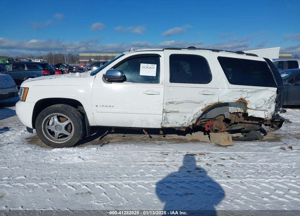 2007 CHEVROLET TAHOE LT VIN: 1GNFK130X7J247351