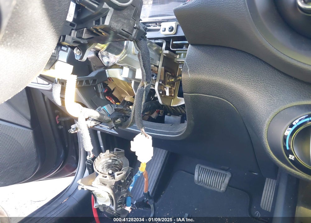 2021 KIA SOUL VIN: KNDJ63AU4M7761889
