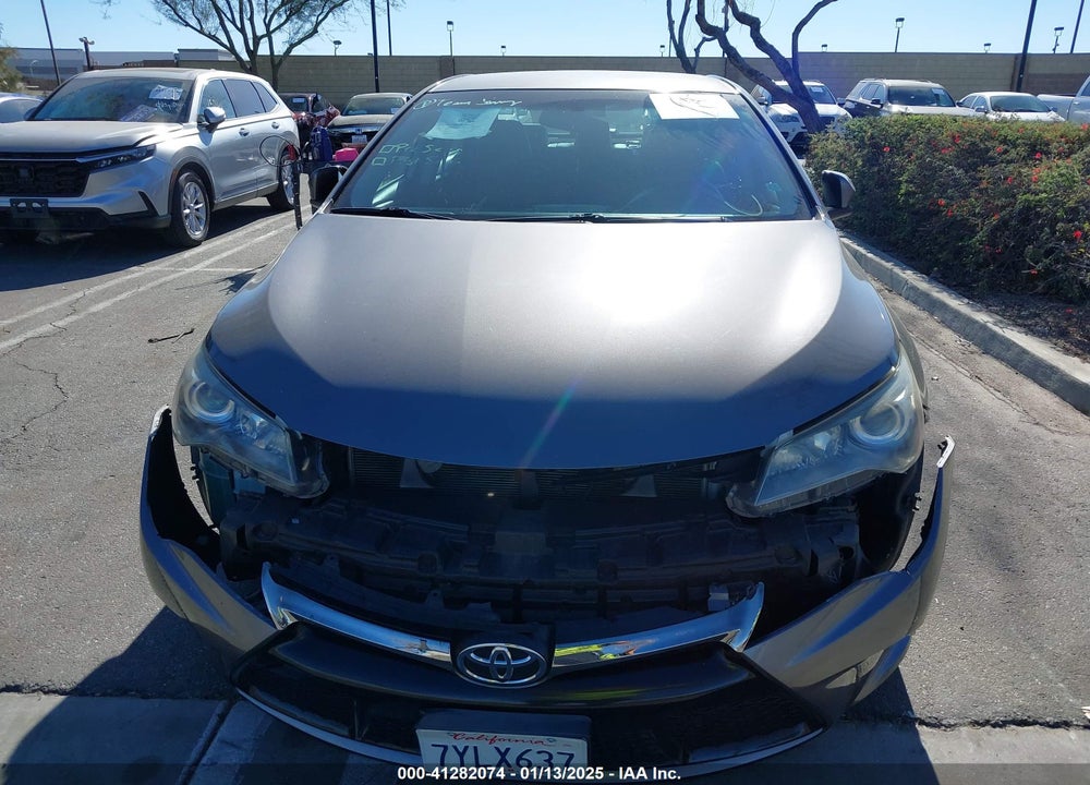 2017 TOYOTA CAMRY SE VIN: 4T1BF1FK4HU782552