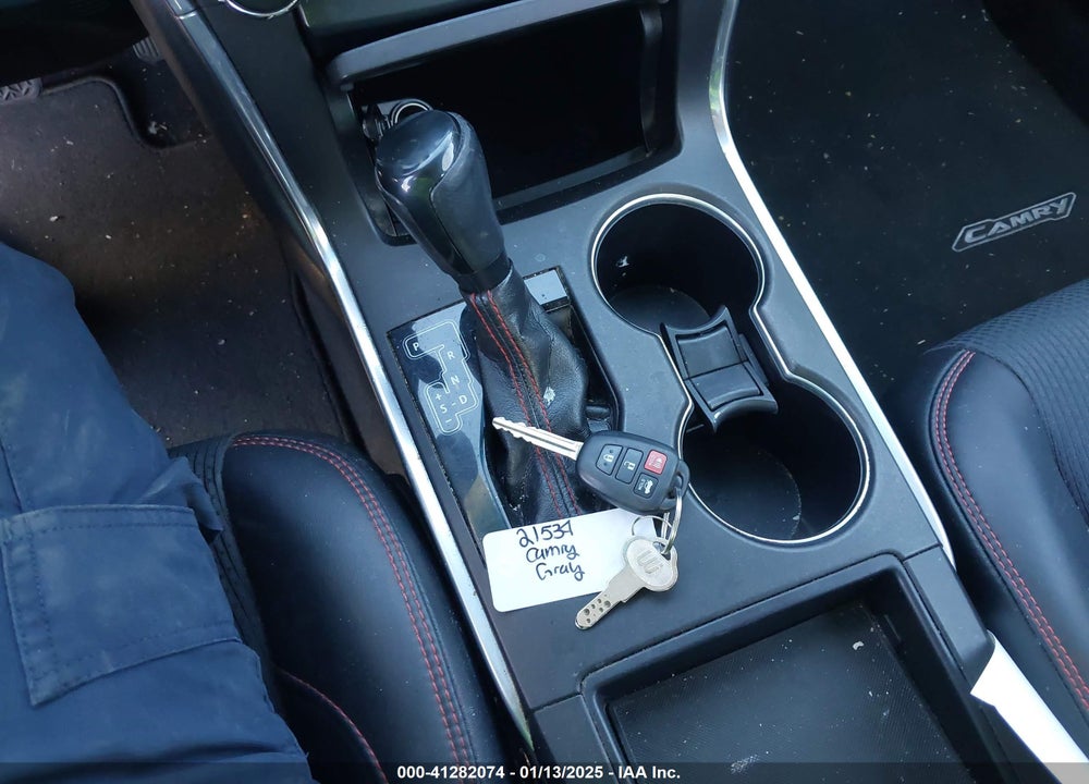 2017 TOYOTA CAMRY SE VIN: 4T1BF1FK4HU782552