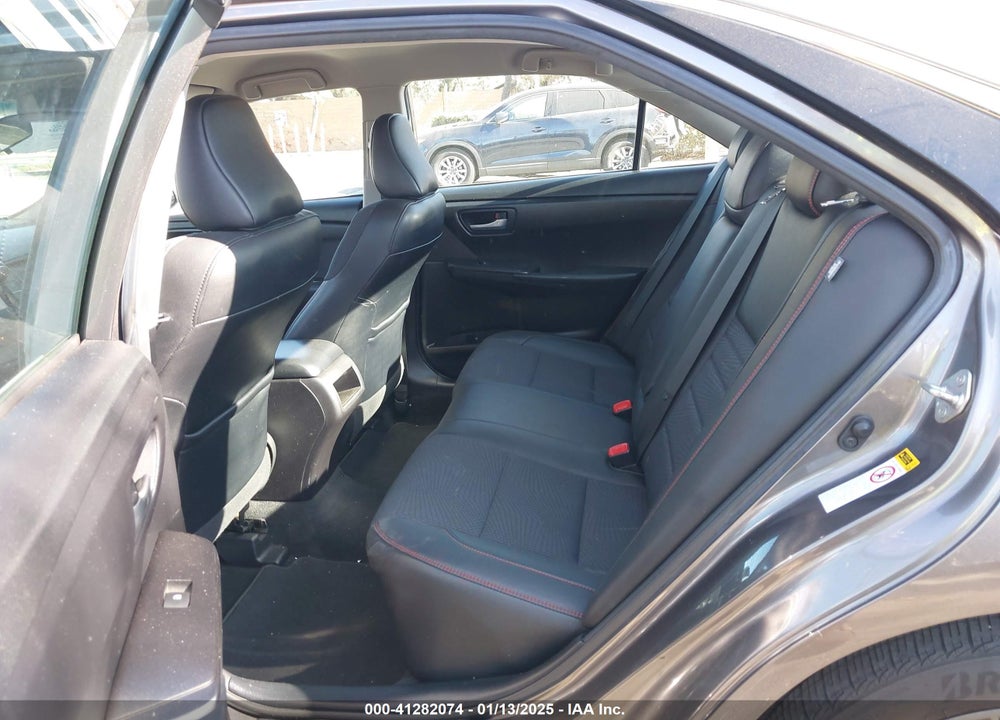 2017 TOYOTA CAMRY SE VIN: 4T1BF1FK4HU782552
