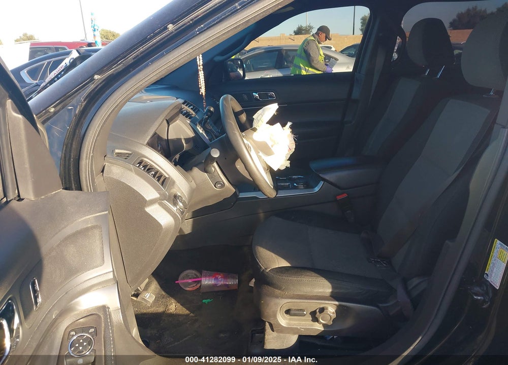 2015 FORD UTILITY POLICE INTERCEPTOR VIN: 1FM5K8AR0FGA28548