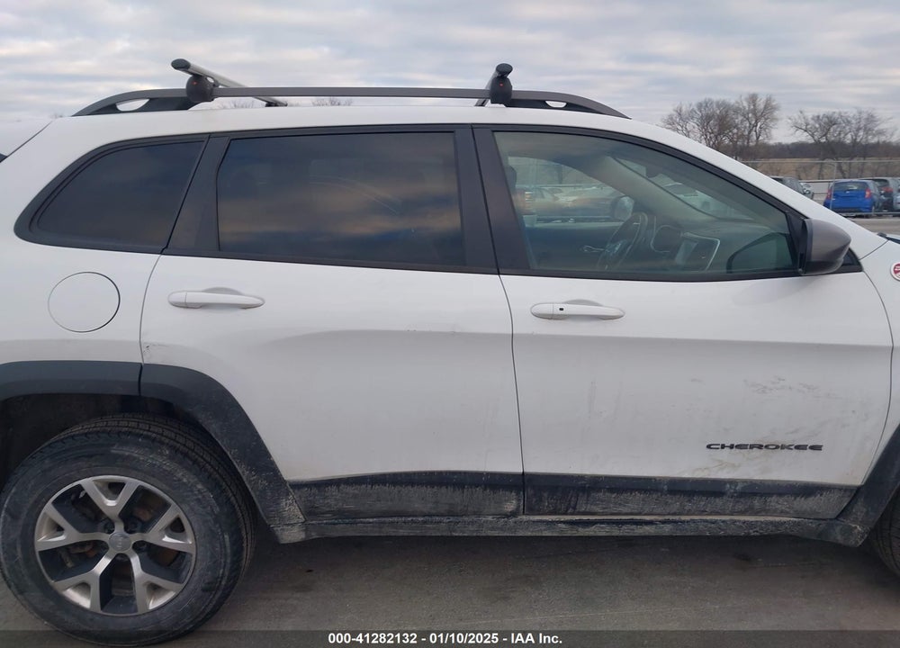 2015 JEEP CHEROKEE TRAILHAWK VIN: 1C4PJMBS9FW646256