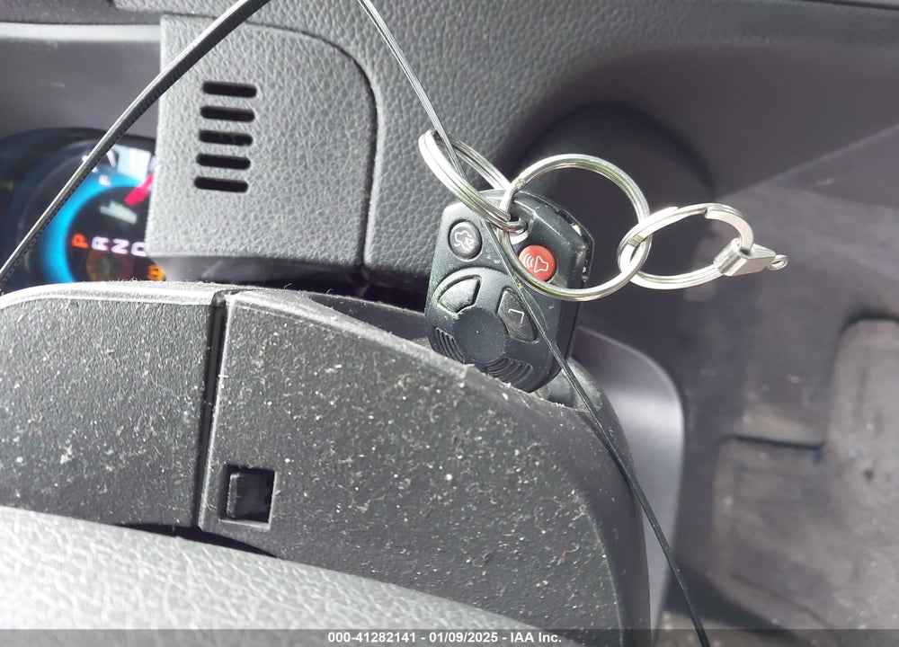 2010 FORD FUSION SE VIN: 3FAHP0HA6AR295849