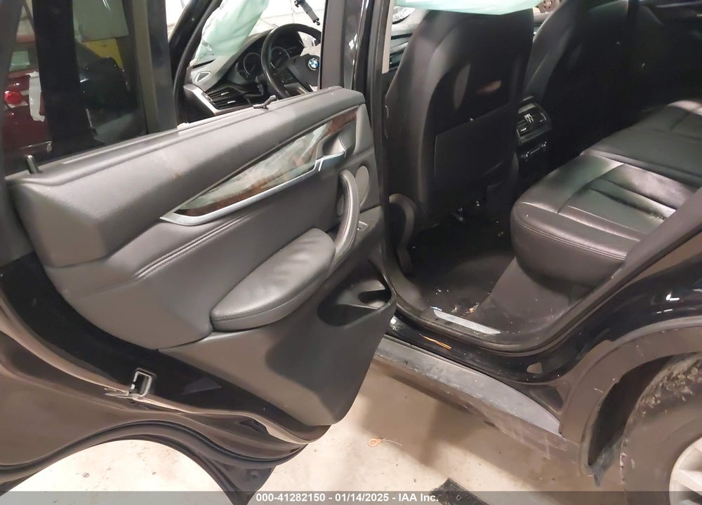 2016 BMW X5 EDRIVE XDRIVE40E VIN: 5UXKT0C51G0S74923