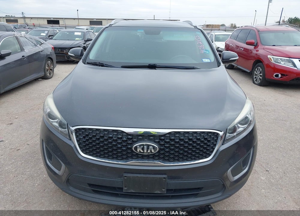 2016 KIA SORENTO 2.4L LX VIN: 5XYPG4A34GG175270