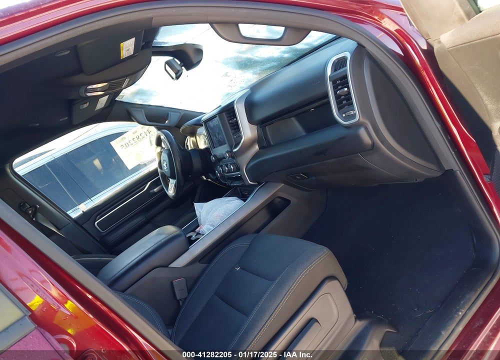 2019 RAM 1500 VIN: 1C6SRFFT5KN739784