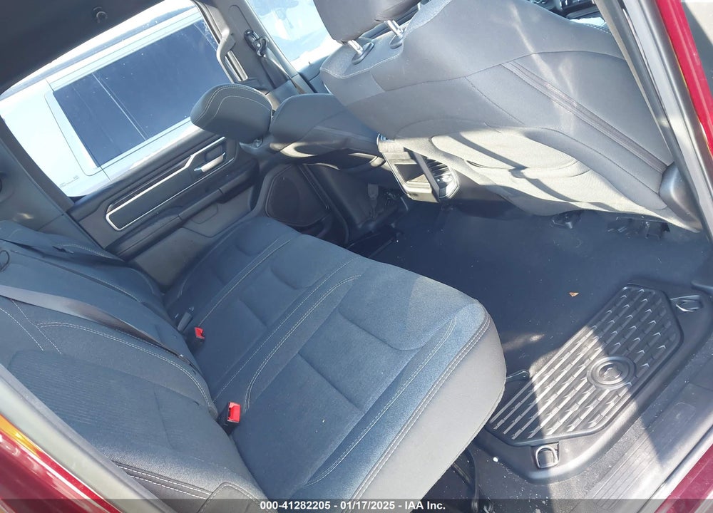 2019 RAM 1500 VIN: 1C6SRFFT5KN739784