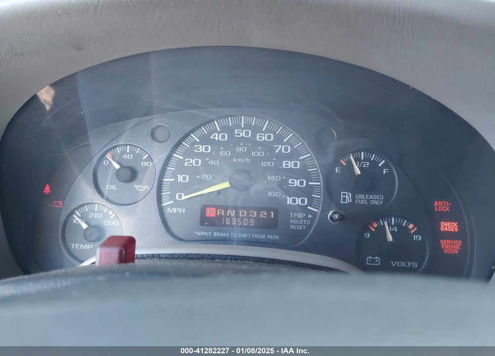 1996 CHEVROLET ASTRO VIN: 1GCDM19W7TB122446