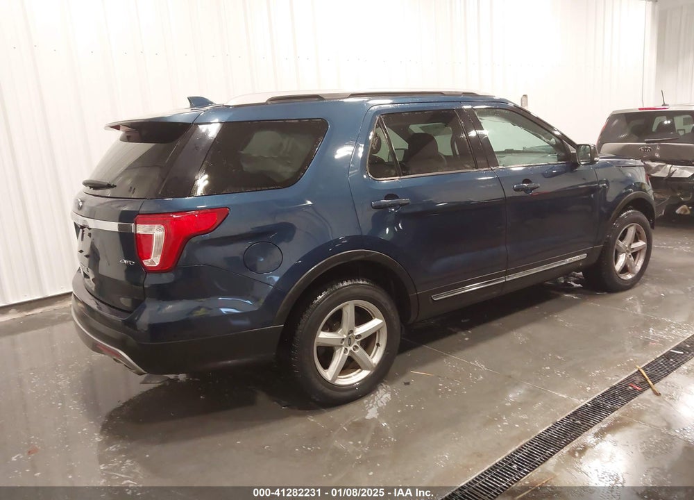 2017 FORD EXPLORER XLT VIN: 1FM5K8D83HGD54446