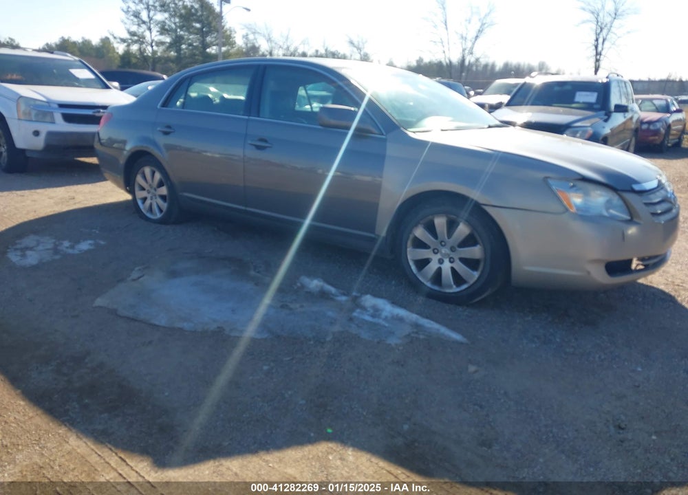2005 TOYOTA AVALON XLS VIN: 4T1BK36B35U038508