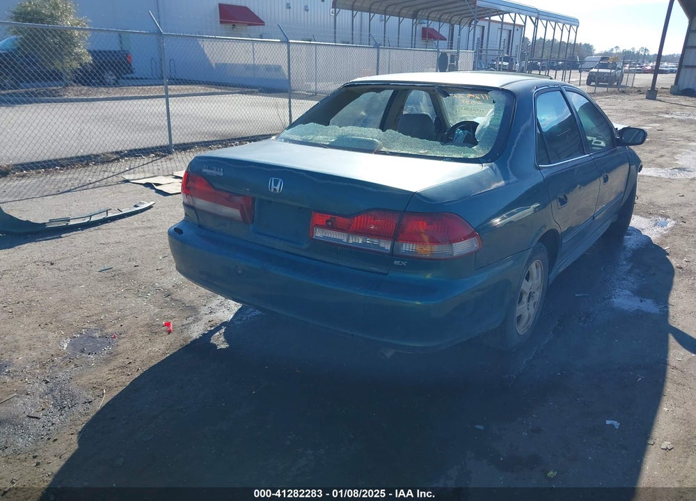 2002 HONDA ACCORD VIN: JHMCG56652C022187