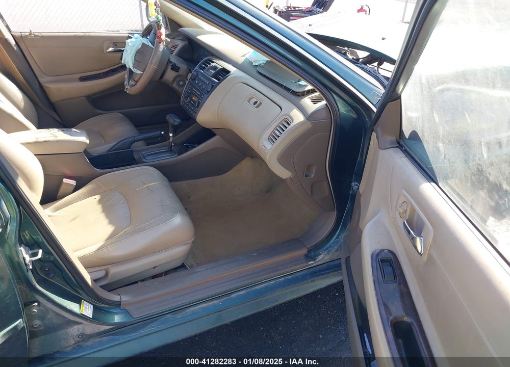 2002 HONDA ACCORD VIN: JHMCG56652C022187