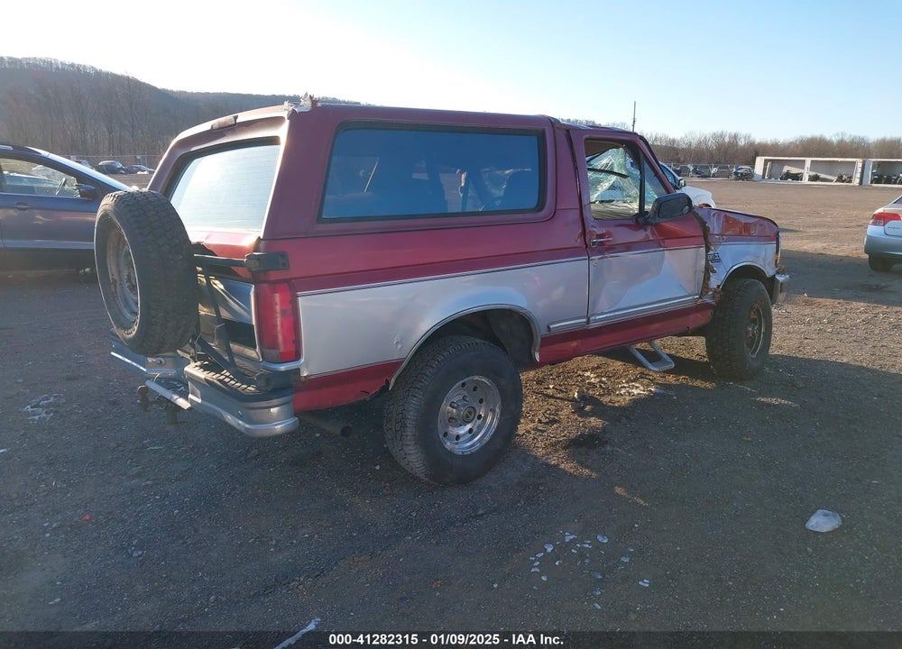 1996 FORD BRONCO U100 VIN: 1FMEU15N8TLA78223