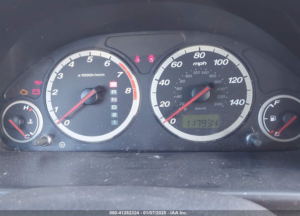 2005 HONDA CR-V LX VIN: SHSRD68505U307121