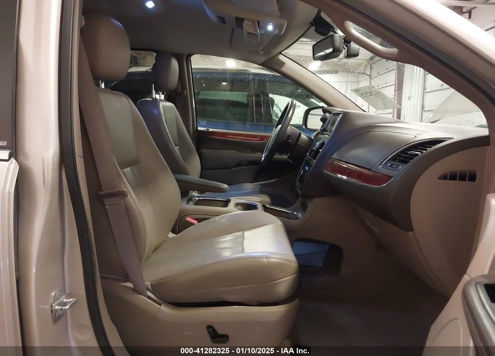 2014 CHRYSLER TOWN & COUNTRY TOURING-L VIN: 2C4RC1CG9ER143300