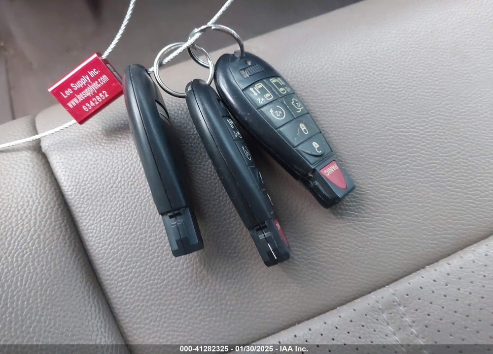 2014 CHRYSLER TOWN & COUNTRY TOURING-L VIN: 2C4RC1CG9ER143300