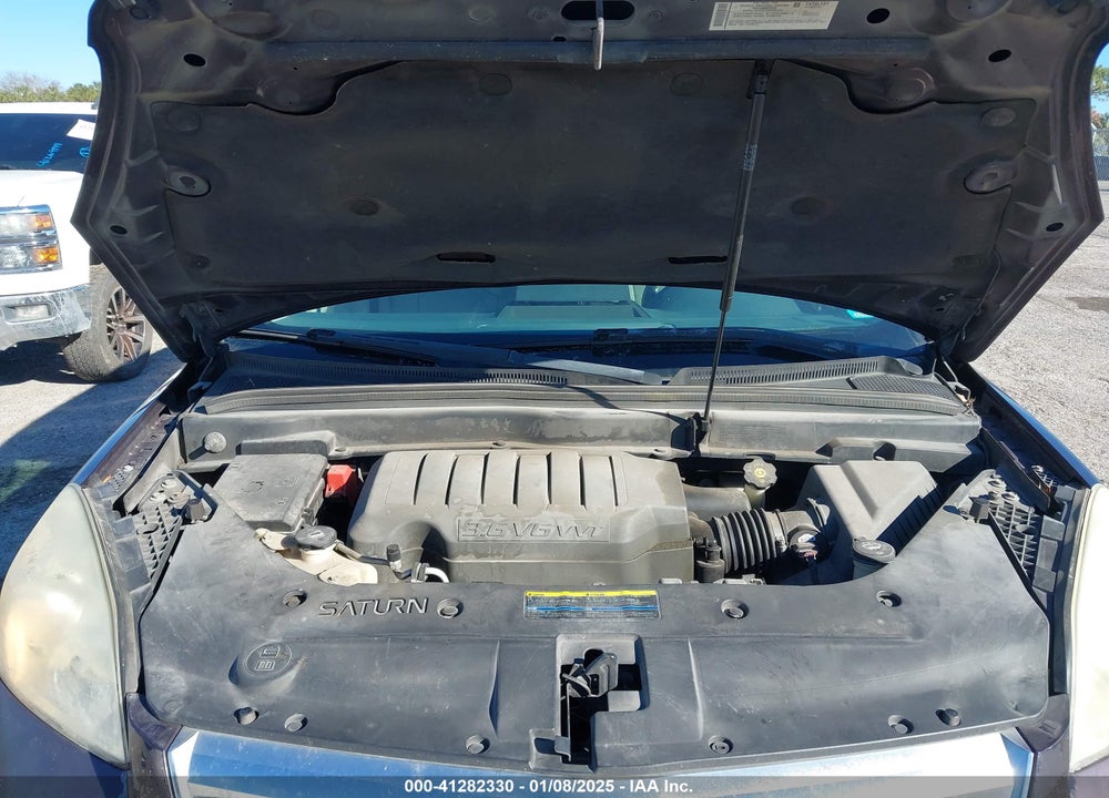 2008 SATURN OUTLOOK XR VIN: 5GZER237X8J229130