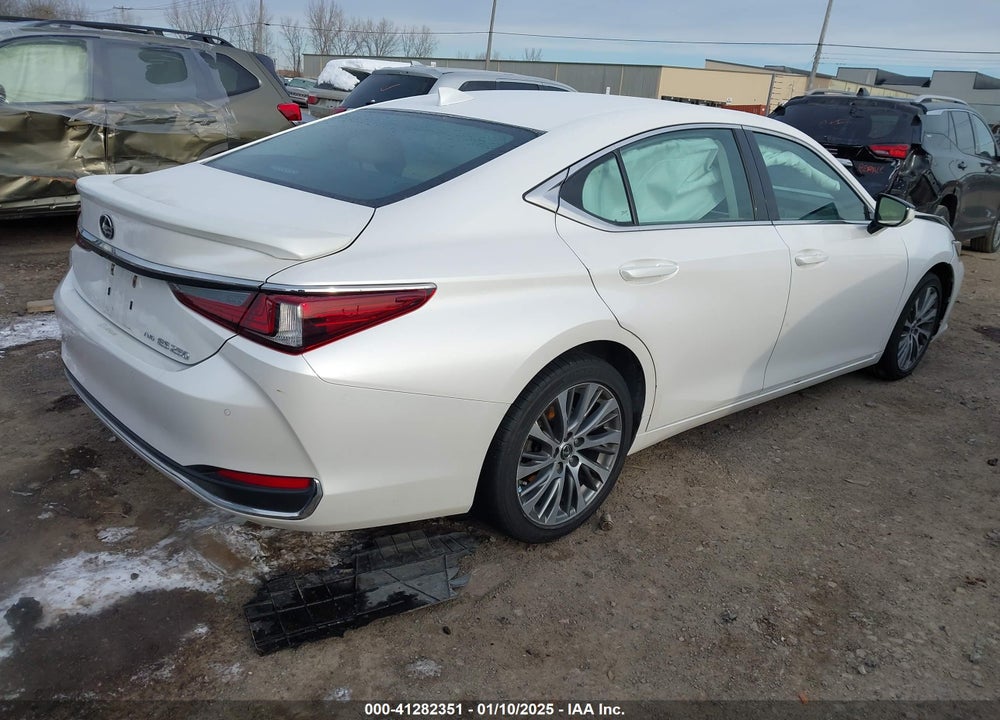 2021 LEXUS ES 250 VIN: 58AD11D17MU002192