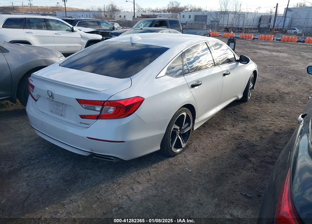 2018 HONDA ACCORD VIN: 1HGCV1F32JA046870