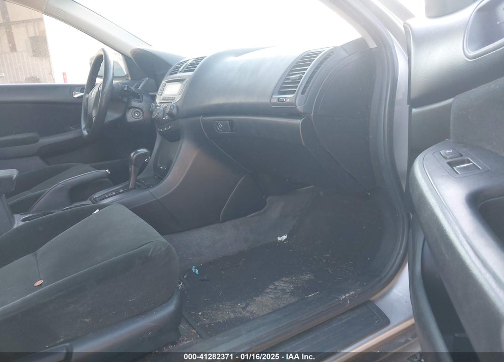 2006 HONDA ACCORD 2.4 LX VIN: 3HGCM56406G700518