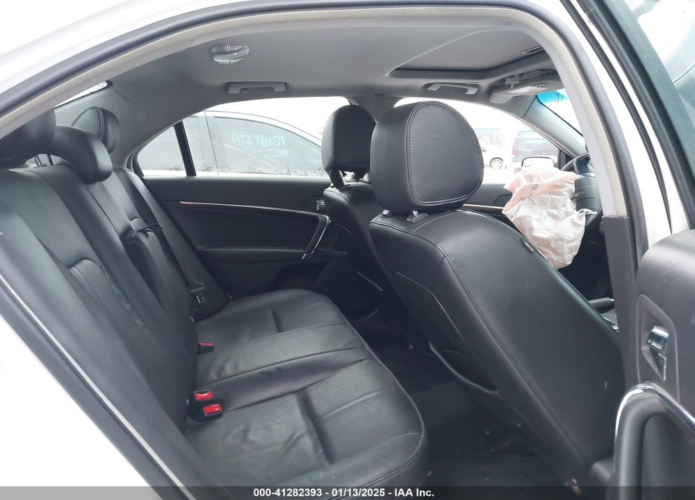 2012 LINCOLN MKZ VIN: 3LNHL2GC2CR819582