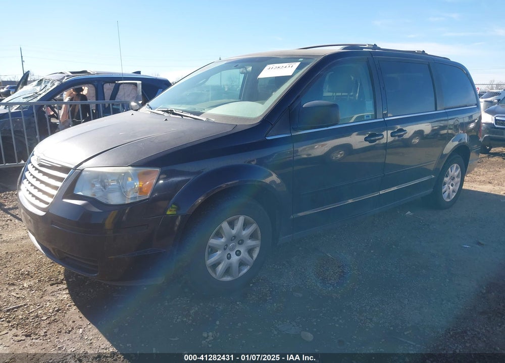 2010 CHRYSLER TOWN & COUNTRY LX VIN: 2A4RR4DE7AR141093