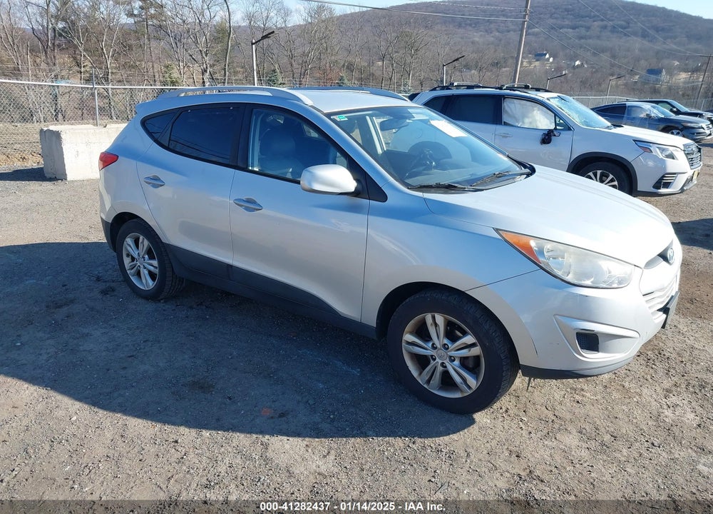 2011 HYUNDAI TUCSON GLS VIN: KM8JU3AC0BU285759