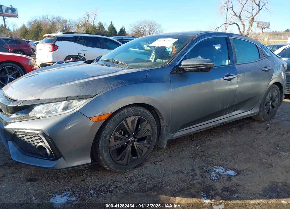2018 HONDA CIVIC VIN: SHHFK7H53JU230193