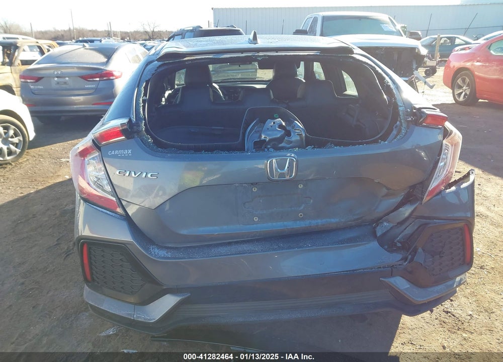 2018 HONDA CIVIC VIN: SHHFK7H53JU230193