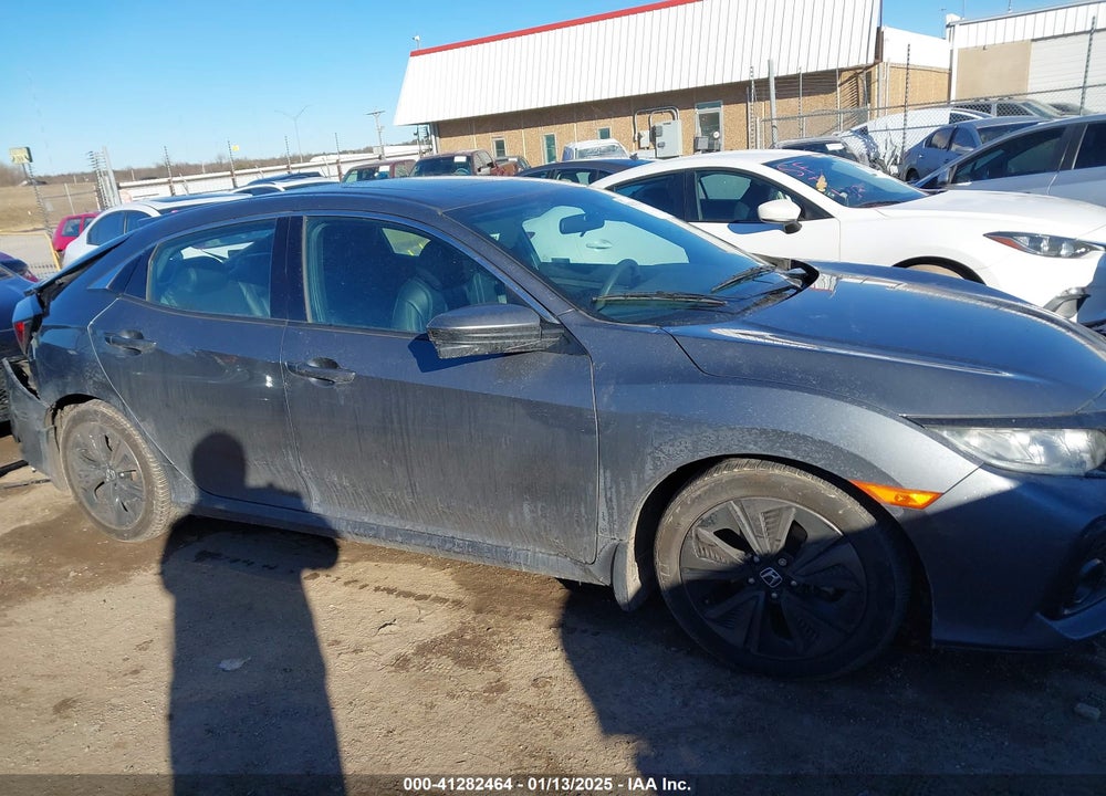 2018 HONDA CIVIC VIN: SHHFK7H53JU230193