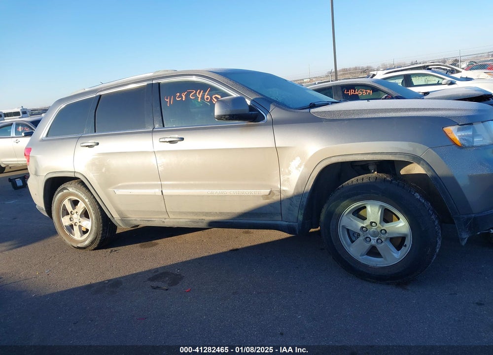 2011 JEEP GRAND CHEROKEE LAREDO VIN: 1J4RR4GG0BC677777