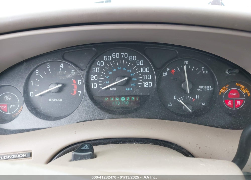 1998 BUICK CENTURY CUSTOM VIN: 2G4WS52M7W1600511