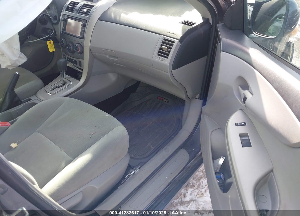 2013 TOYOTA COROLLA LE VIN: 2T1BU4EE9DC062579