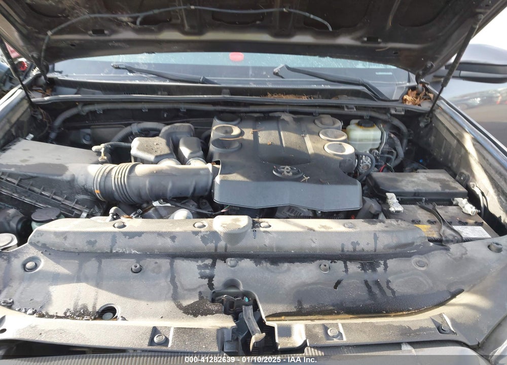 2014 TOYOTA 4RUNNER SR5 VIN: JTEBU5JR1E5197659