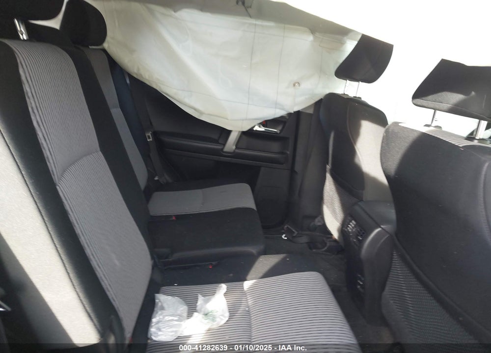 2014 TOYOTA 4RUNNER SR5 VIN: JTEBU5JR1E5197659