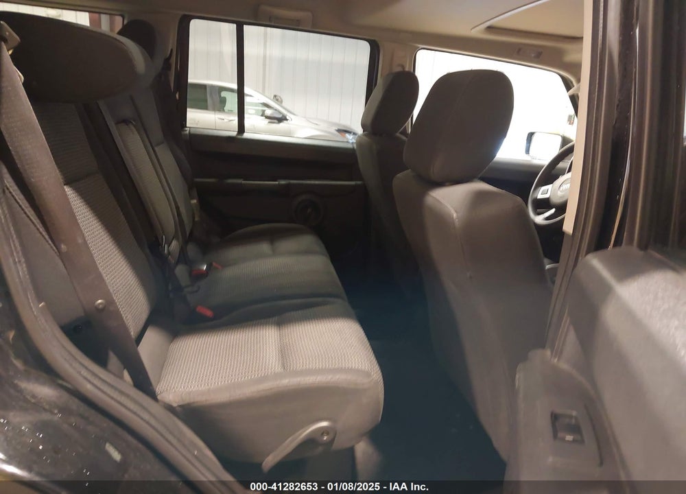 2008 JEEP COMMANDER SPORT VIN: 1J8HG48N48C180284