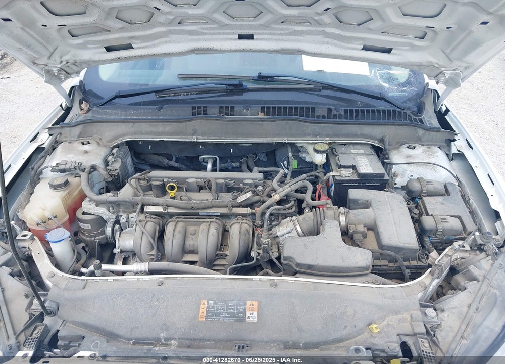 2019 FORD FUSION S VIN: 3FA6P0G74KR276067