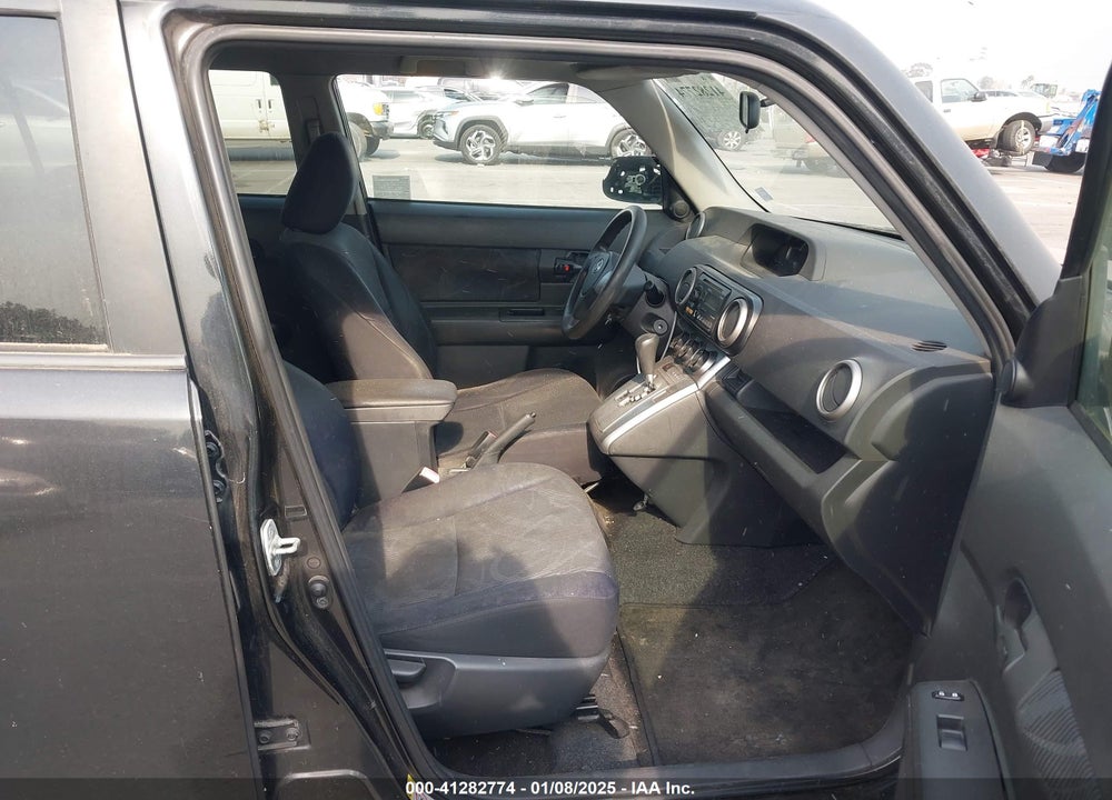2012 SCION XB VIN: JTLZE4FE0C1142080