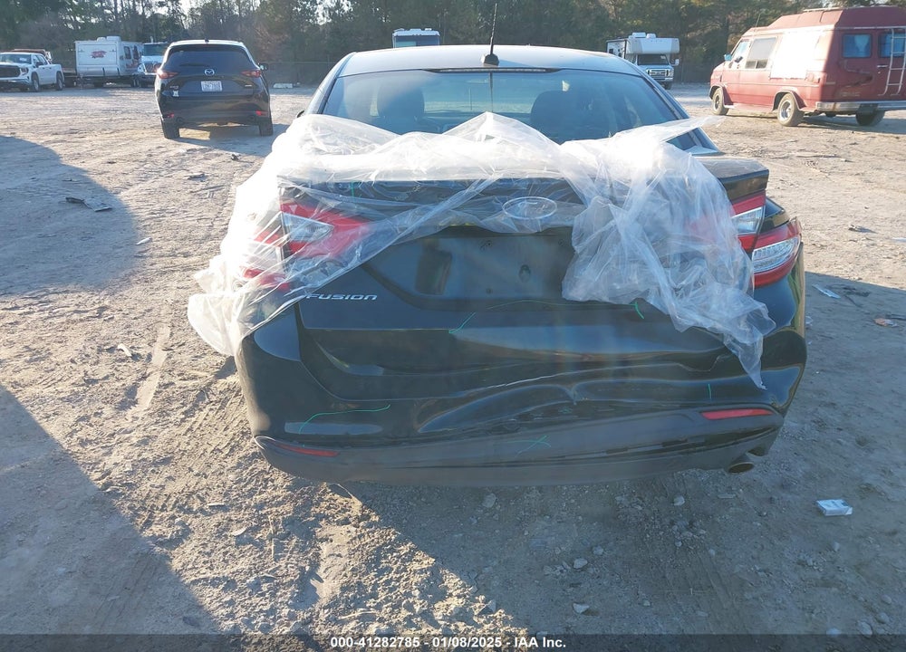 2014 FORD FUSION S VIN: 3FA6P0G76ER335091
