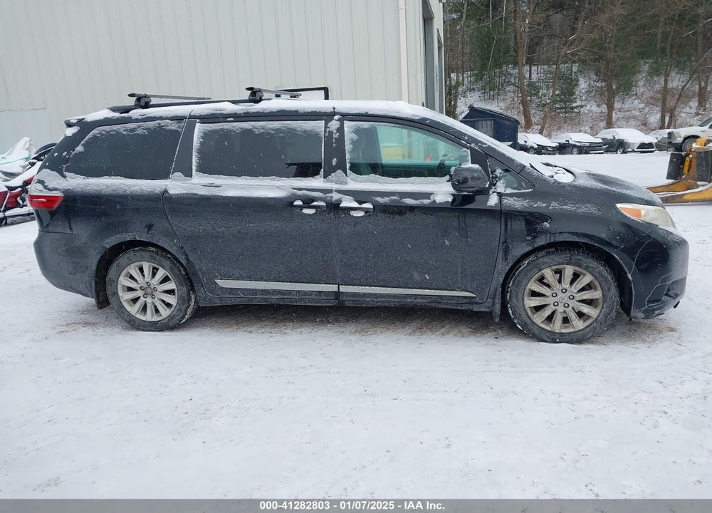 2015 TOYOTA SIENNA LE 7 PASSENGER VIN: 5TDJK3DC4FS127649