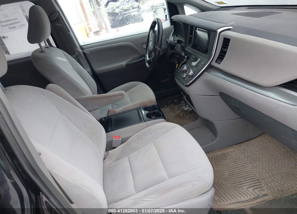 2015 TOYOTA SIENNA LE 7 PASSENGER VIN: 5TDJK3DC4FS127649