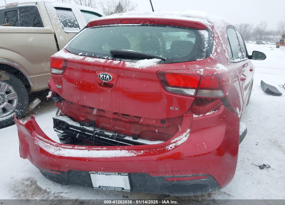 2018 KIA RIO EX VIN: 3KPA35ABXJE088511