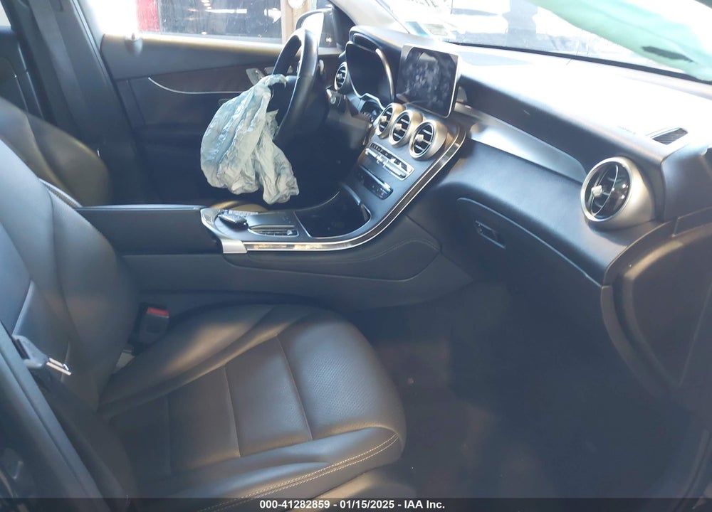 2021 MERCEDES-BENZ GLC 300 4MATIC SUV VIN: W1N0G8EB6MV283025