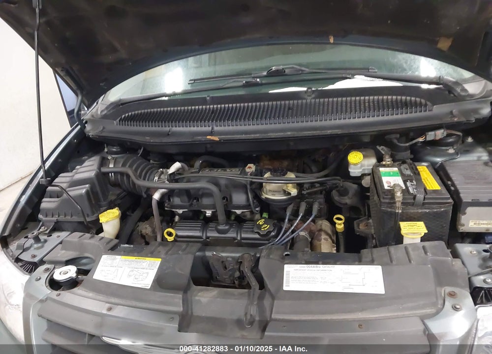 2005 CHRYSLER TOWN & COUNTRY VIN: 1C4GP45R85B231488