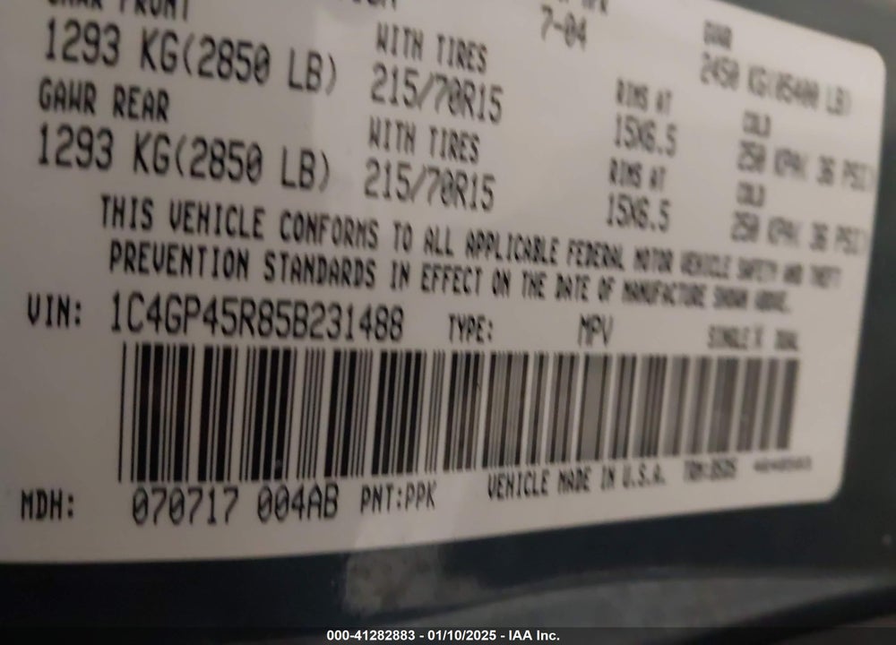 2005 CHRYSLER TOWN & COUNTRY VIN: 1C4GP45R85B231488